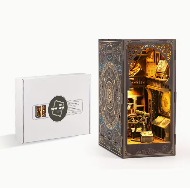 Miniature World of the Astronomy Museum - Book Nook DIY Kit with Touch sensitive Lights