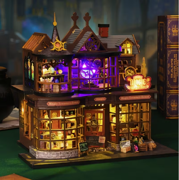 Magic Shop - Magic Treasure House DIY Kit with LED lighting