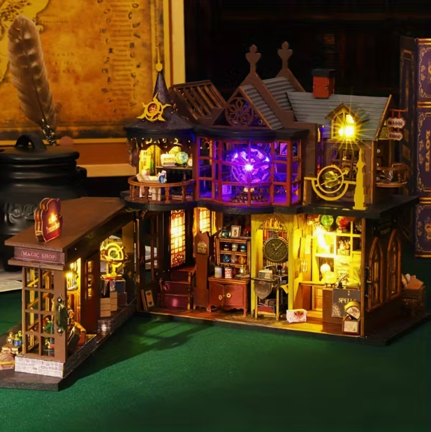 Magic Shop - Magic Treasure House DIY Kit with LED lighting